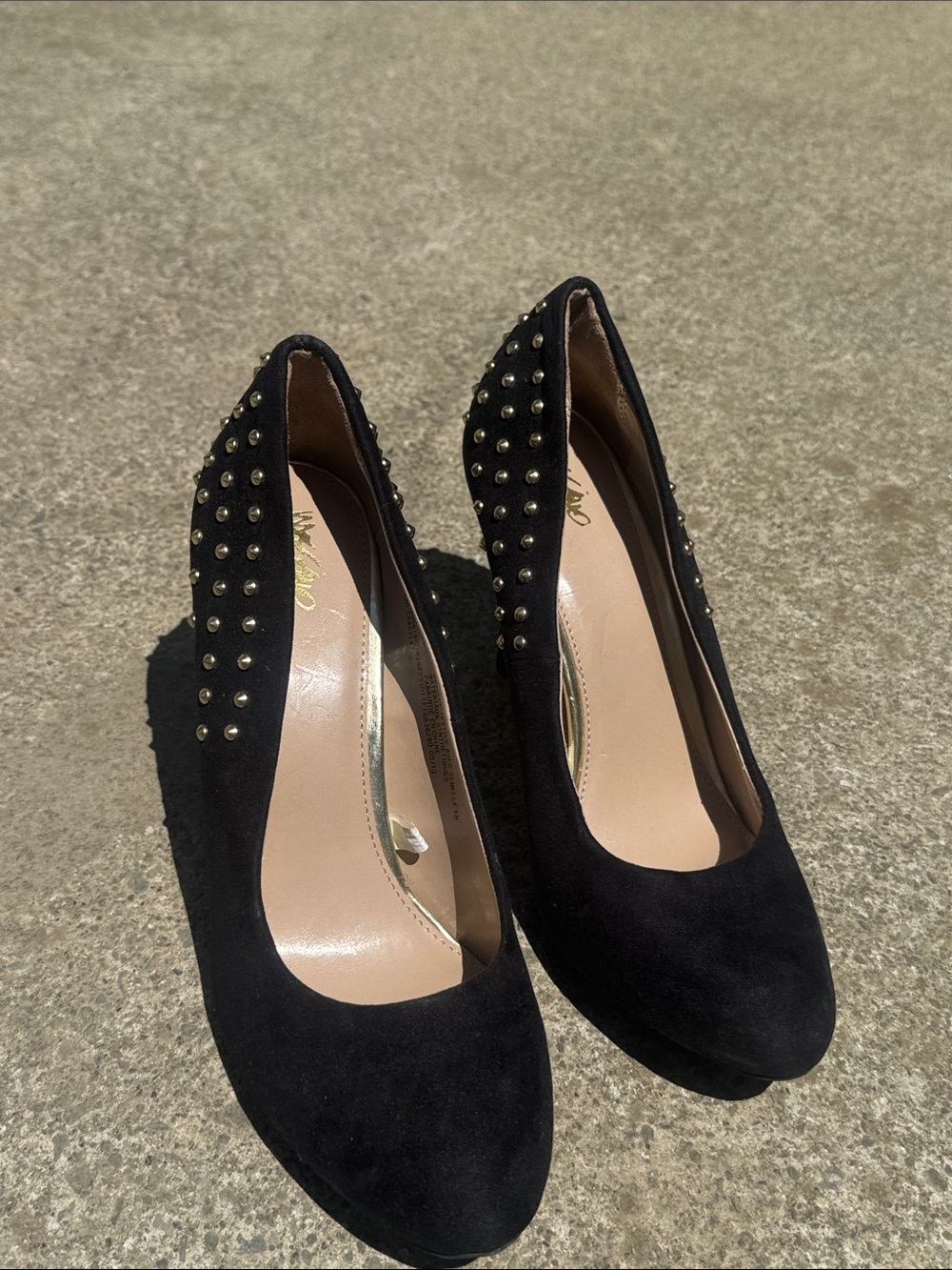 Mossimo Supply Co. Black Studded Suede Pumps